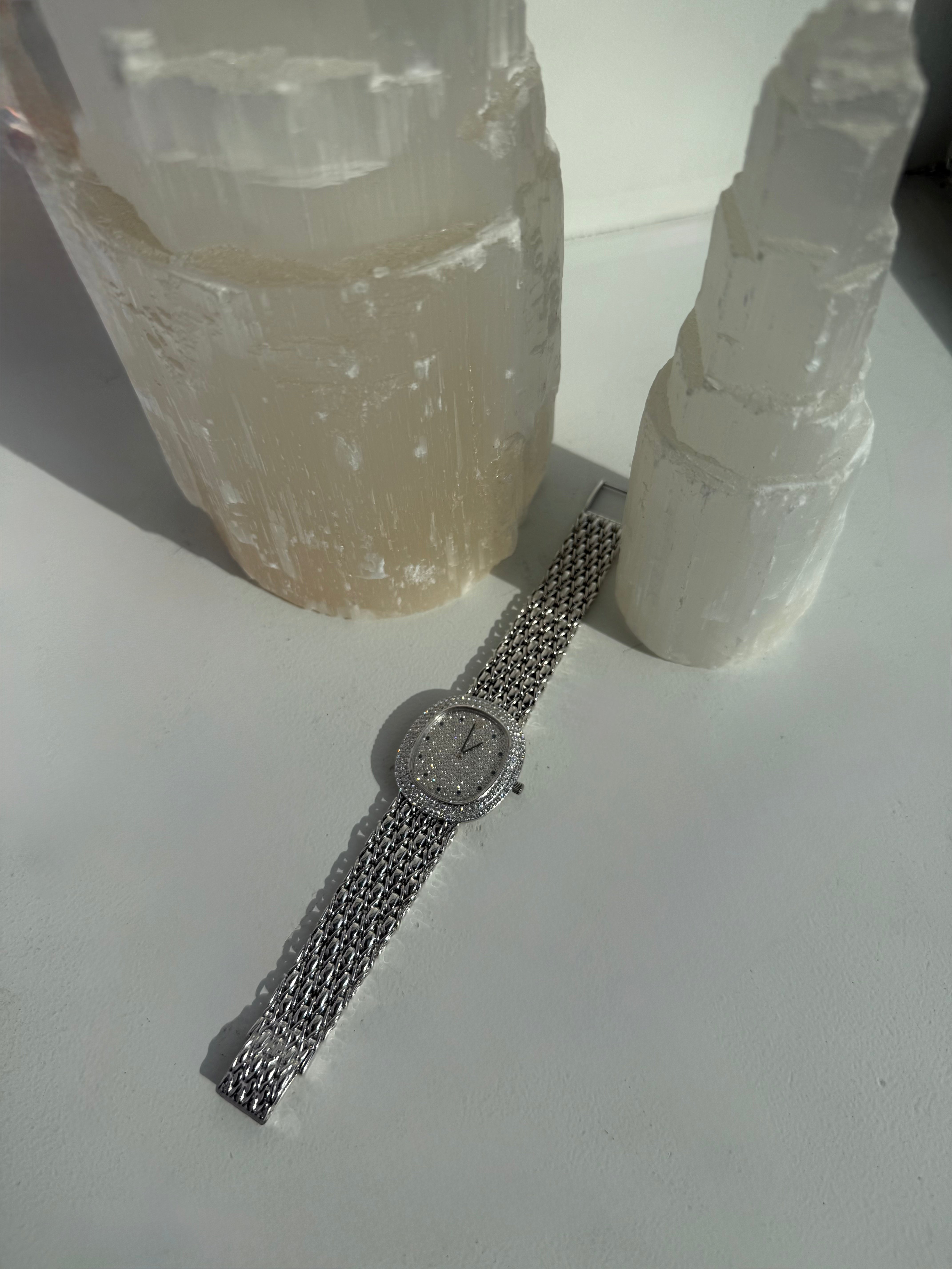 Audemars Piguet 18k White gold oval-shaped watch