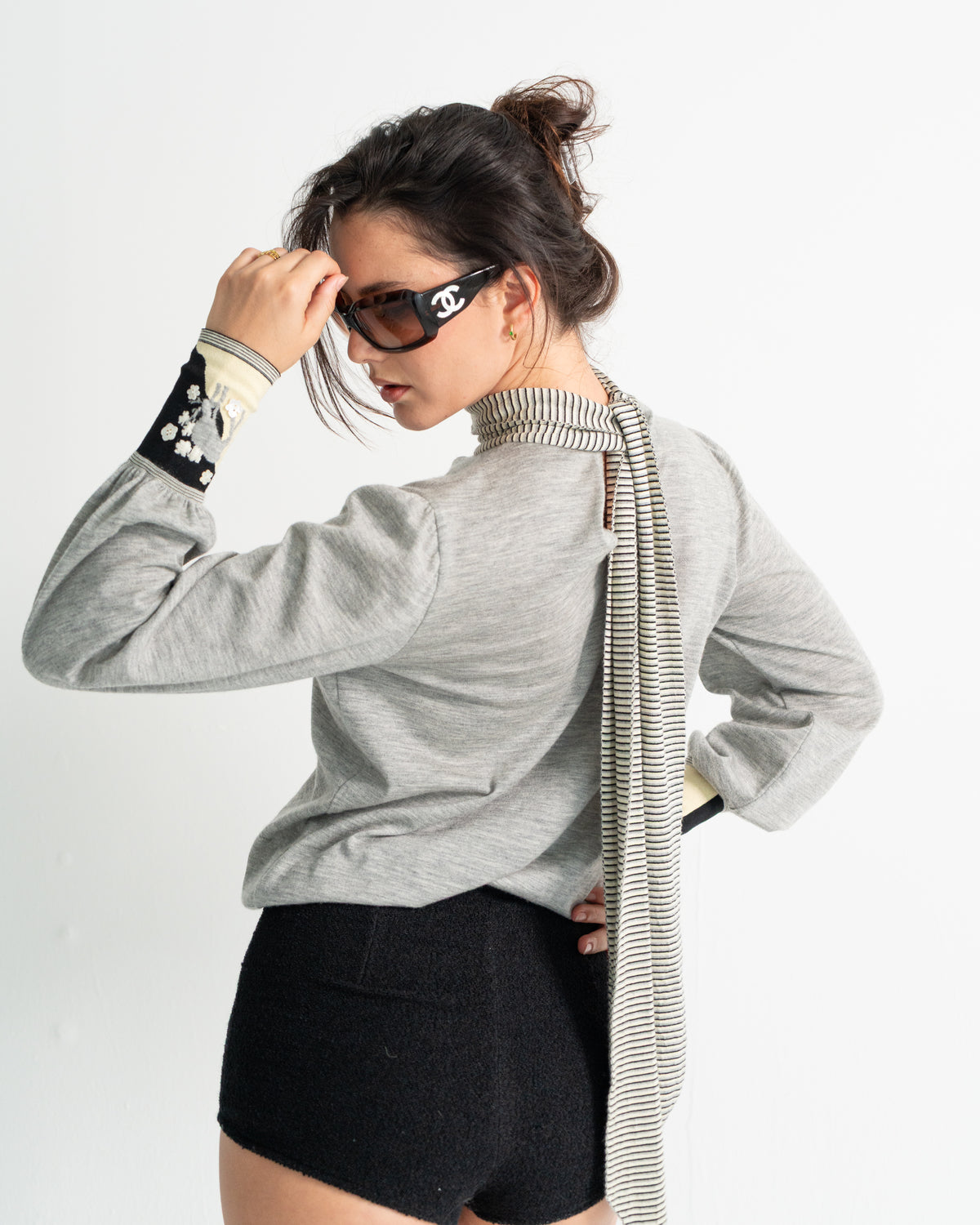 Chanel 2006 Cashmere Pullover Vintage From the Fall/Winter 2006 Collection